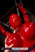 freaksinside172tgp05.jpg