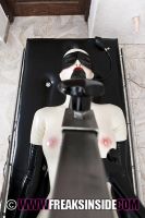 freaksinside317tgp15.jpg